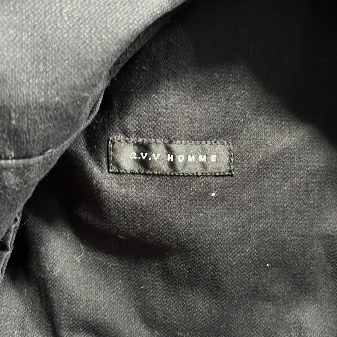 Svart jacka från a.v.v HOMME, stl 46 - 2