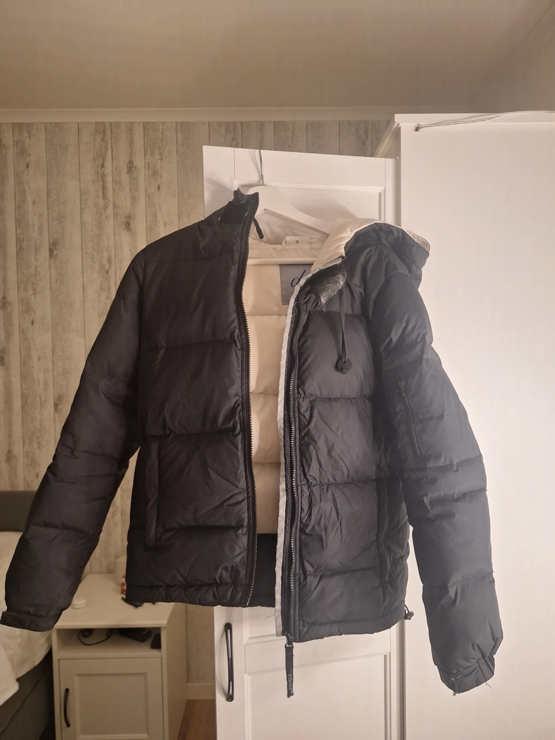 Svart pufferjacka från Dob - 2