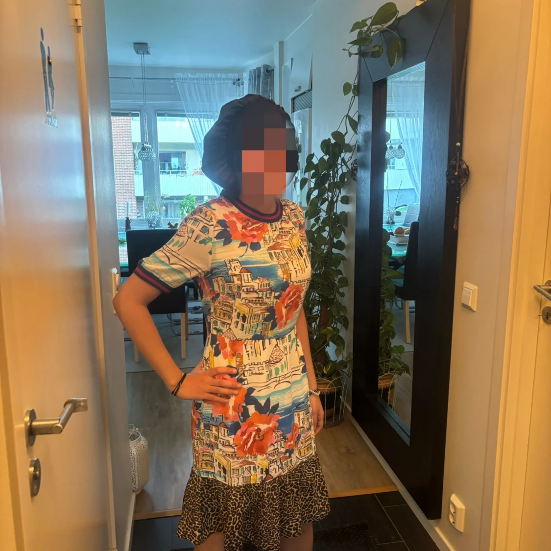 Färgglad Positano-klänning från Oui - 2