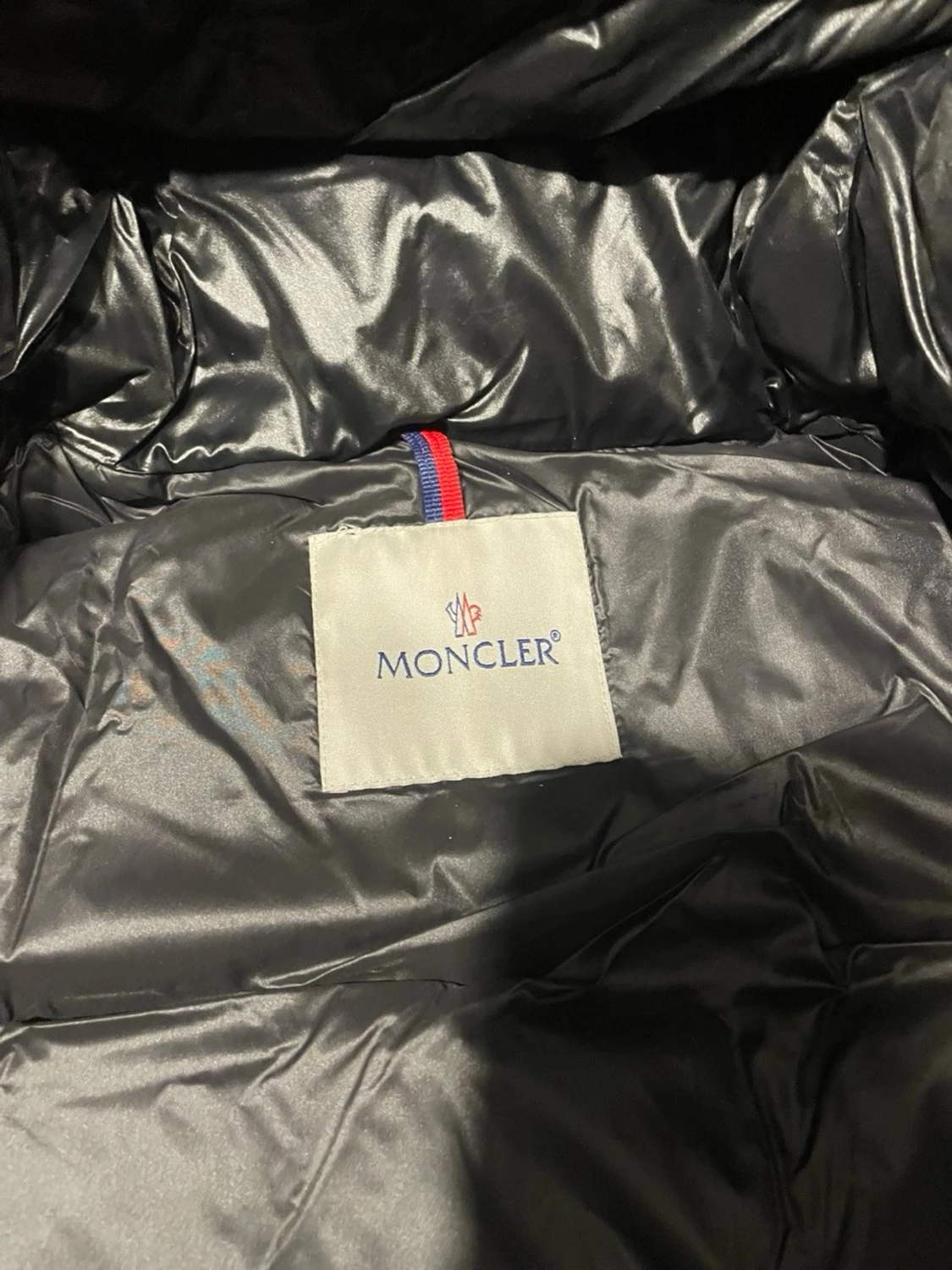 Moncler Montbeliard - 2