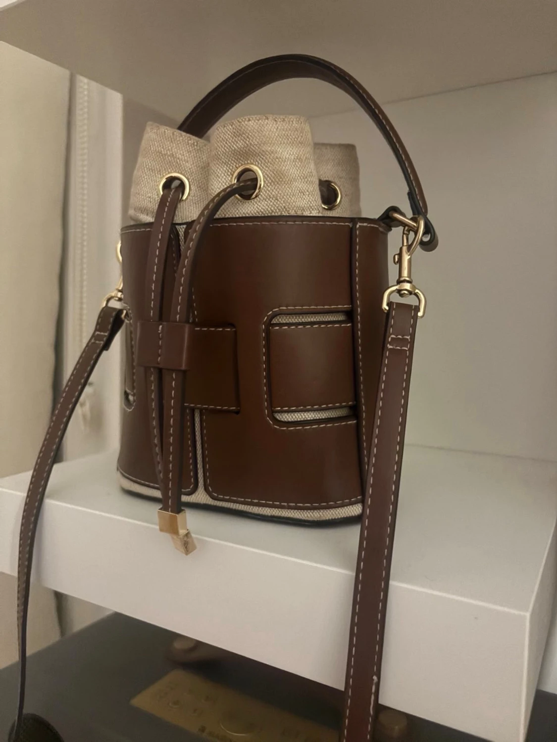 Brun bucket bag från HM - 2