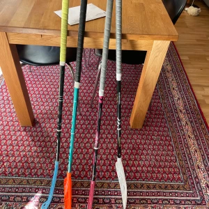 Zone och oxdog innebandyklubbor  - säljer sköna klubbor som är helt oanvända, 1000kr st