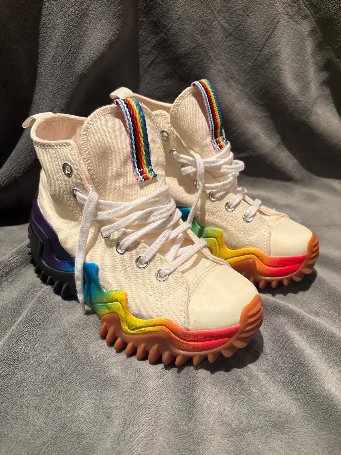 Converse Run Star Motion Pride sneakers stl.37,5 nya i kartong - 3