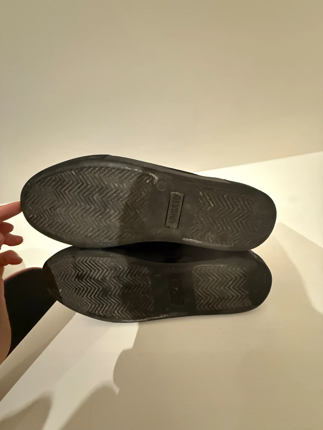 Svarta sneakers från Axel Arigato - 3