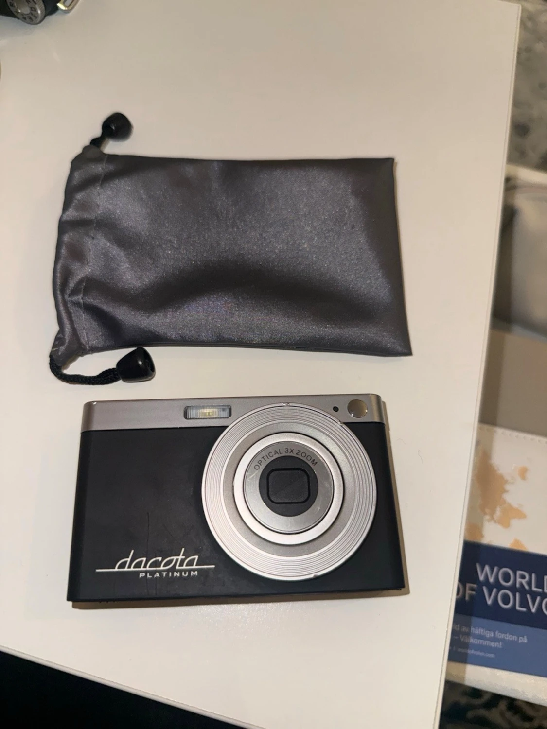 Dacota Platinum Optical Zoom Digital Camera - 1