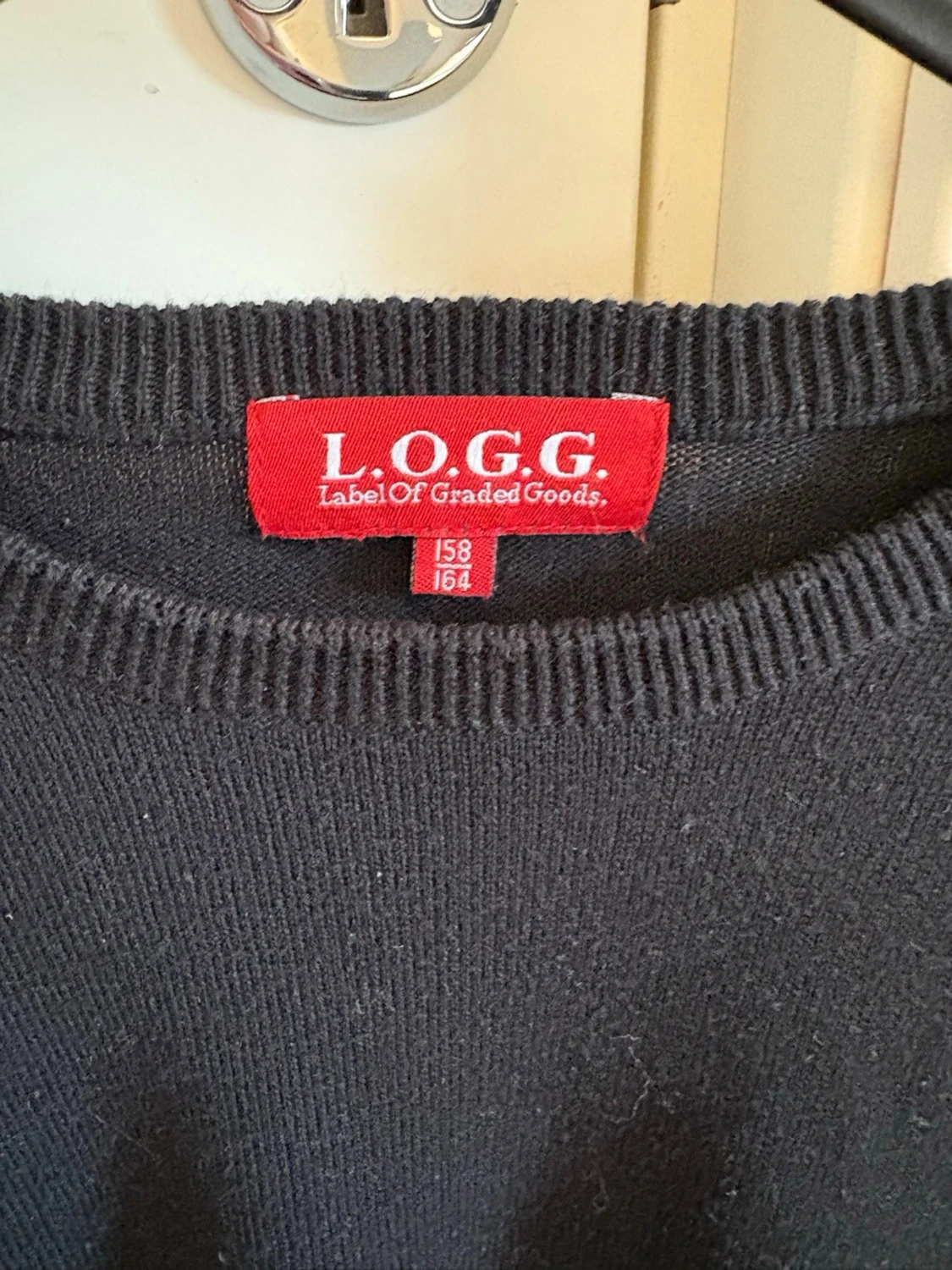 Svart stickad tröja från L.O.G.G. - 2