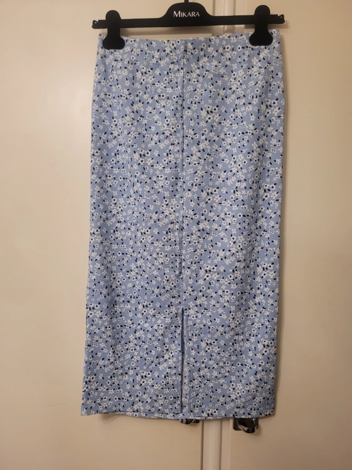 Blommig blå långkjol från 157 - 1