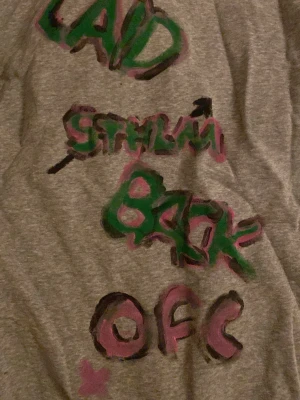 LAID BACK HOODIE - Så grisch och laidback!