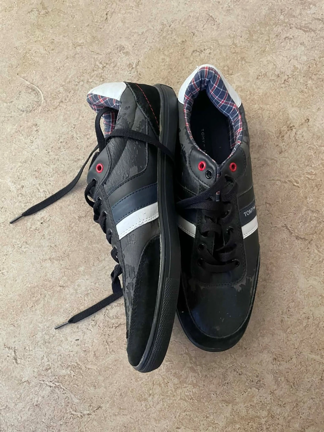 Svarta sneakers från Tommy Hilfiger - 5