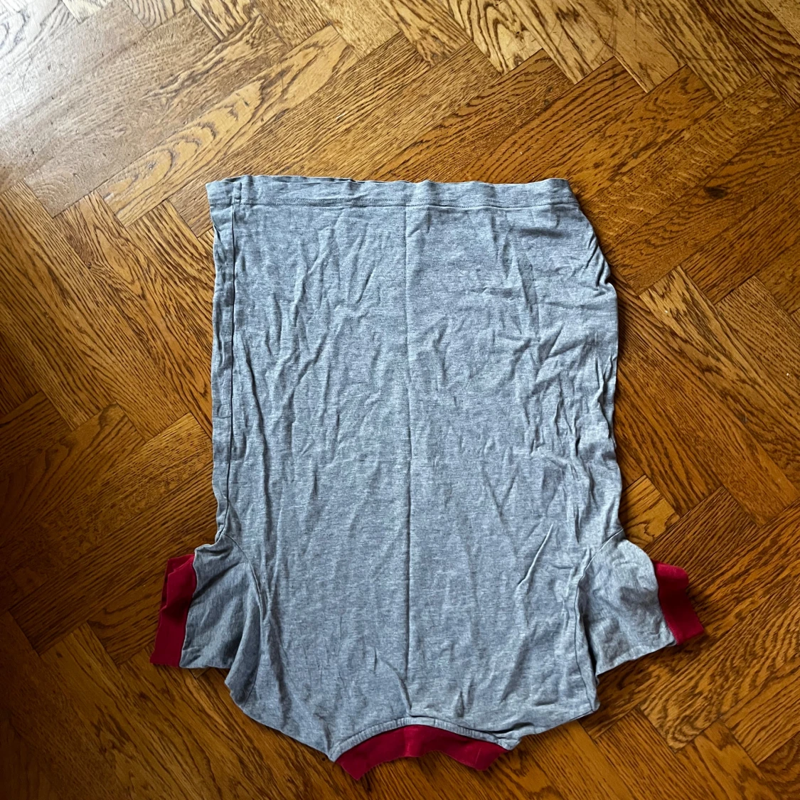 Grå nudie jeans t-shirt - 2