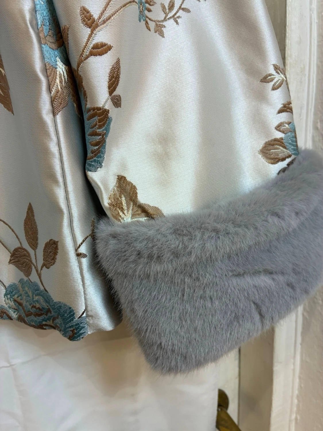 Elegan silk jacket - 2