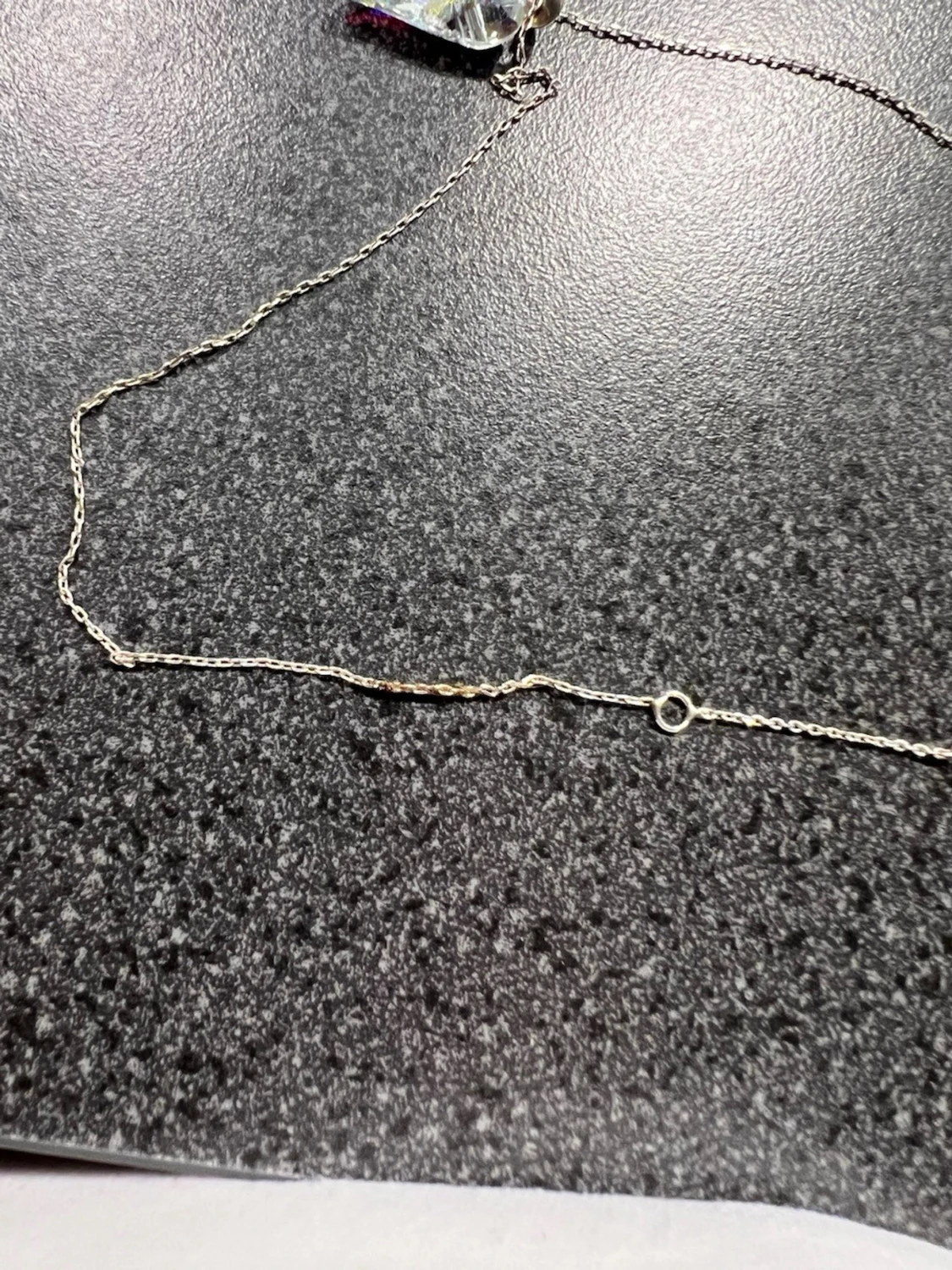 Halsband med hjärthänge  - 5