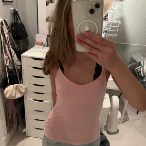 Rosa linne - Fint rosa linne med extra tyg längst upp!