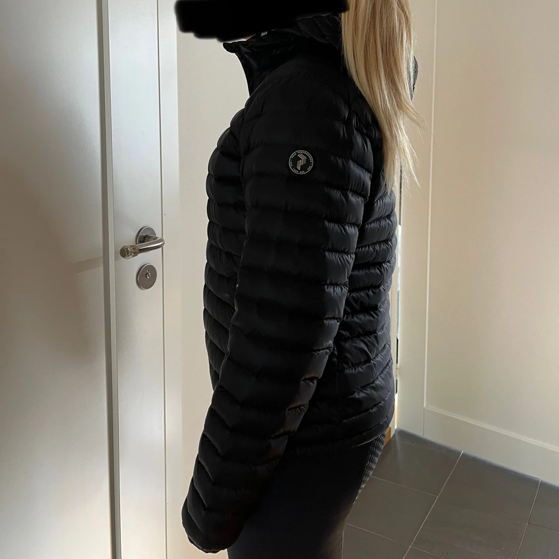 Svart dunjacka Peak Performance - 2