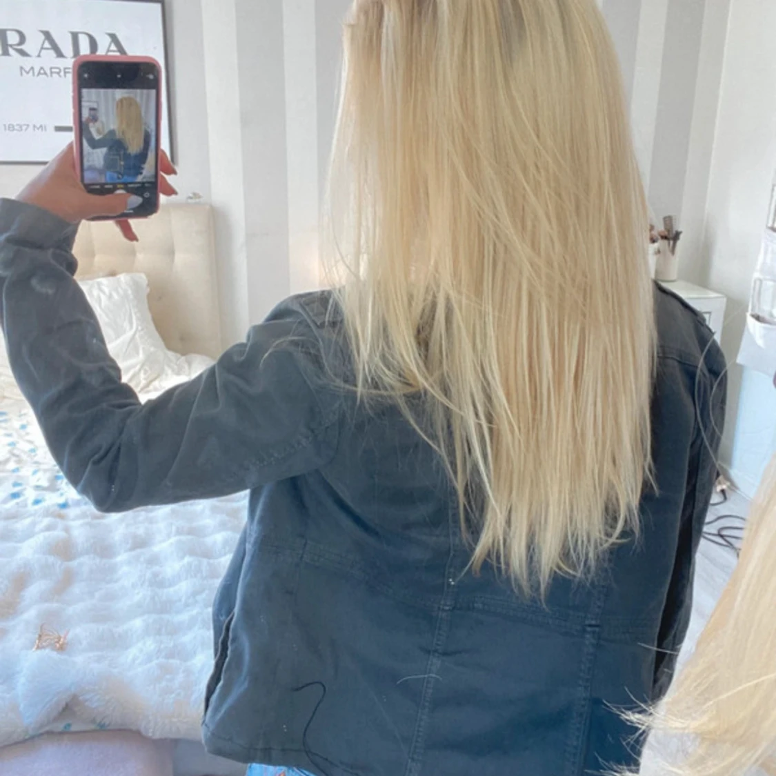 Grå kappa med knappar - 2