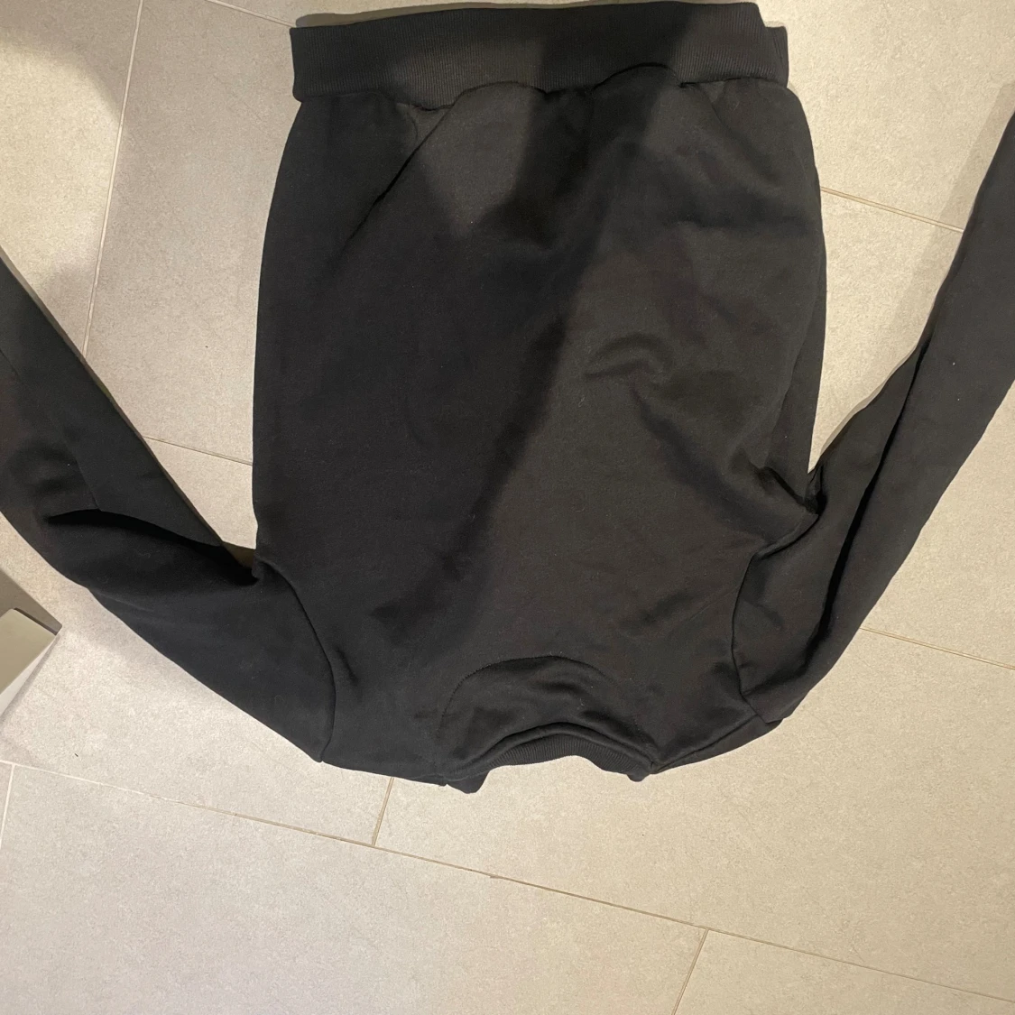 Svart sweatshirt Supply & Demand - 1