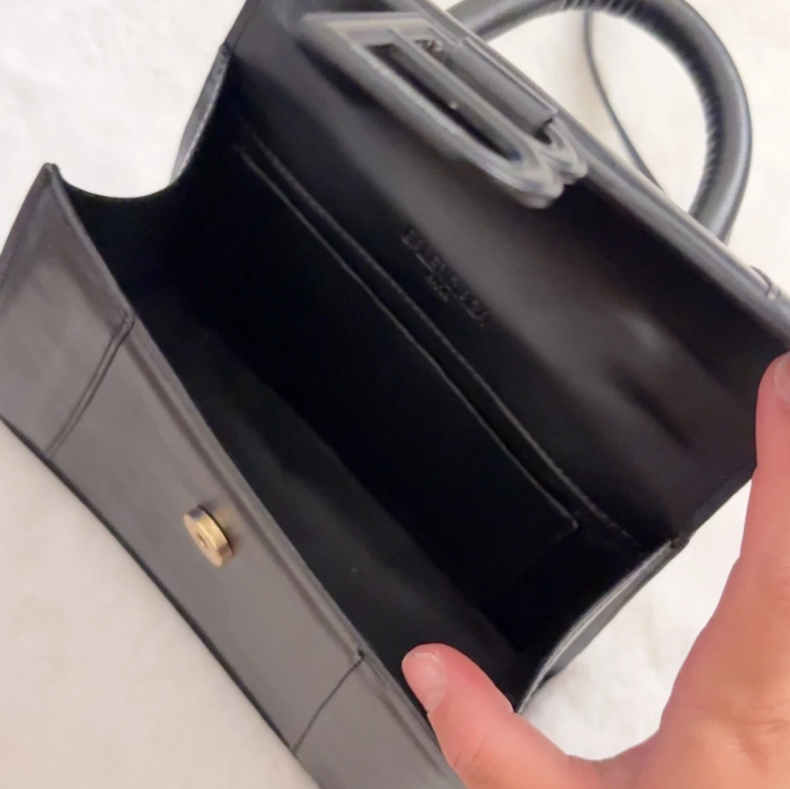 Svart handväska - 2