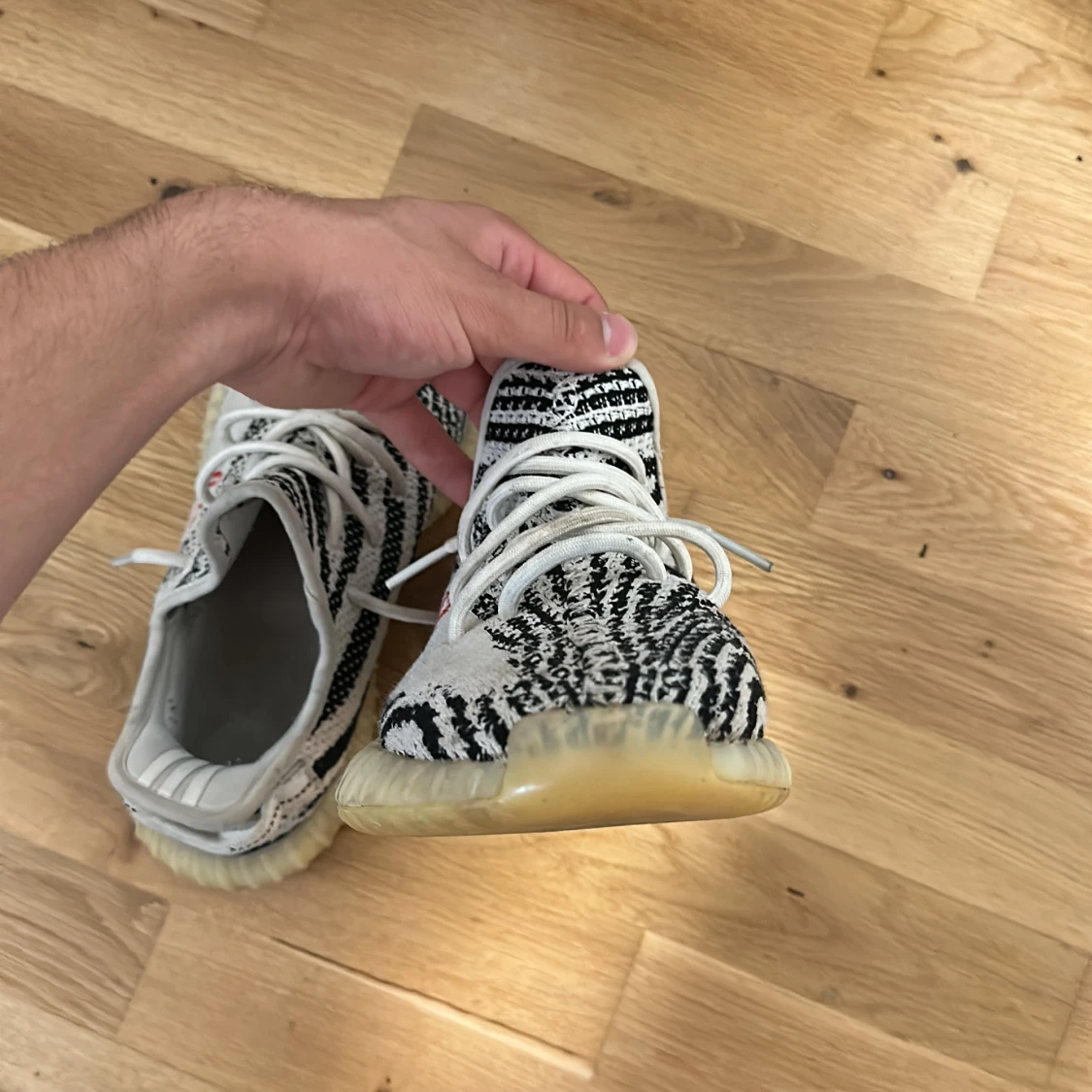Adidas Yeezy Boost 350 Zebra - 2