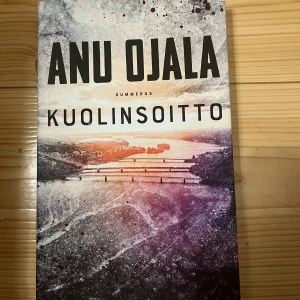 Anu Ojala Kuolinsoitto - Anu Ojalan Kuolinsoitto kirja. Pari kertaa luettu. Päällystetty. Eläintalous MMM, lisätietoja saa kysymällä  Katsothan myös muut ilmoitukseni Tarjoa 