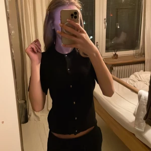 Så himla söt kofta  - Använt fåtal ggr💞 inga defekter 