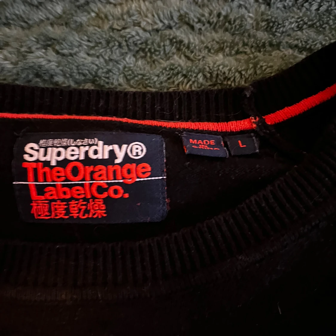 Svart tröja från Superdry Orange Label - 1