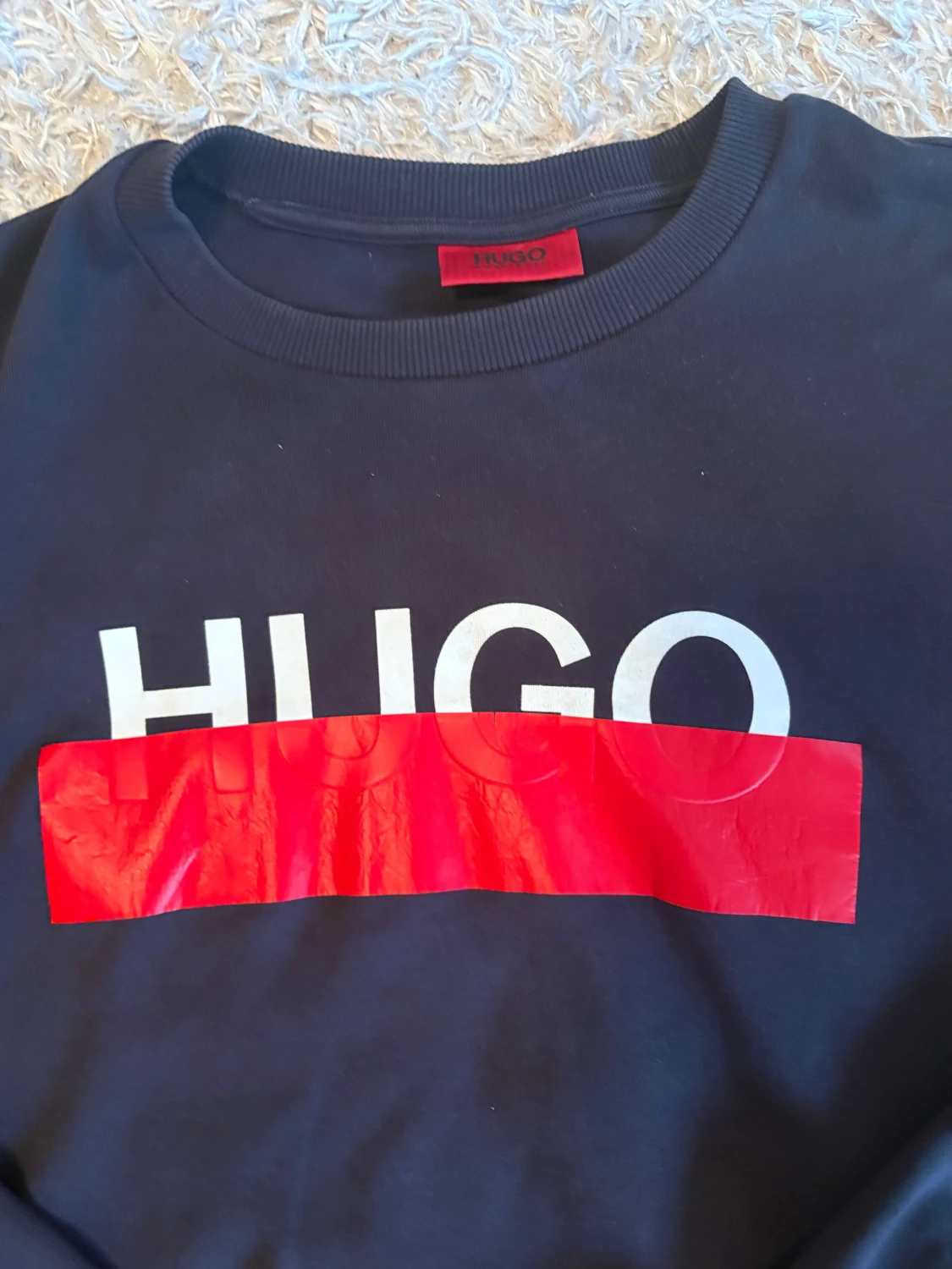 Svart sweatshirt från Hugo Boss - 1