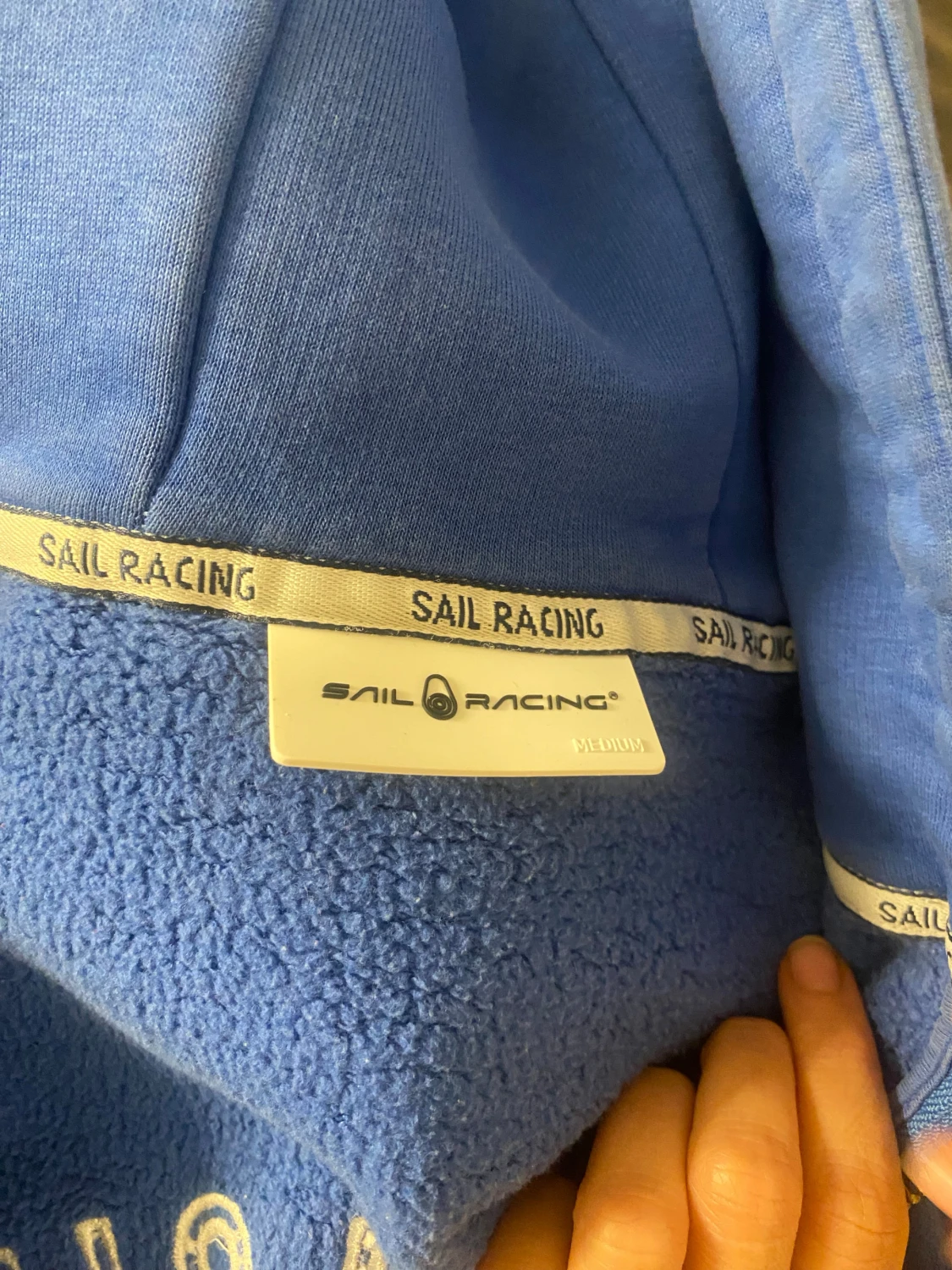 Blå hoodie från Sail Racing med dragkedja - 1