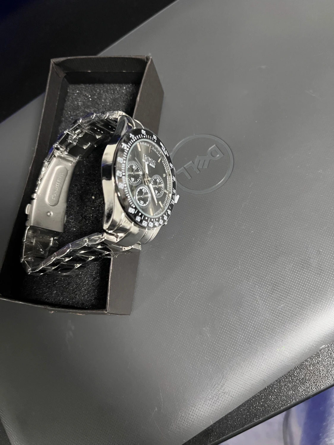 Silverfärgad klocka från Hugo Boss - 2