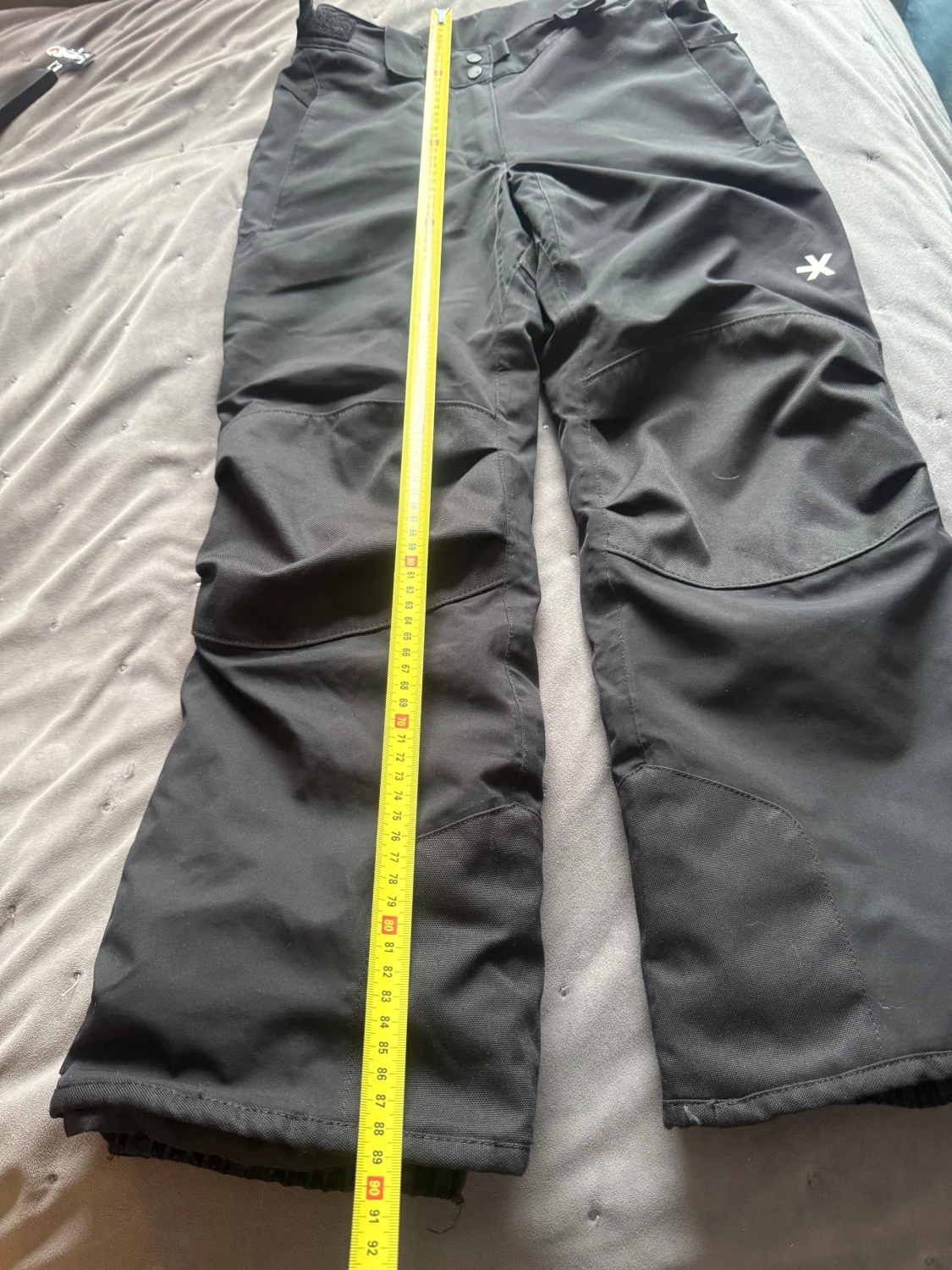 Svarta täckbyxor med förstärkta knän - 4