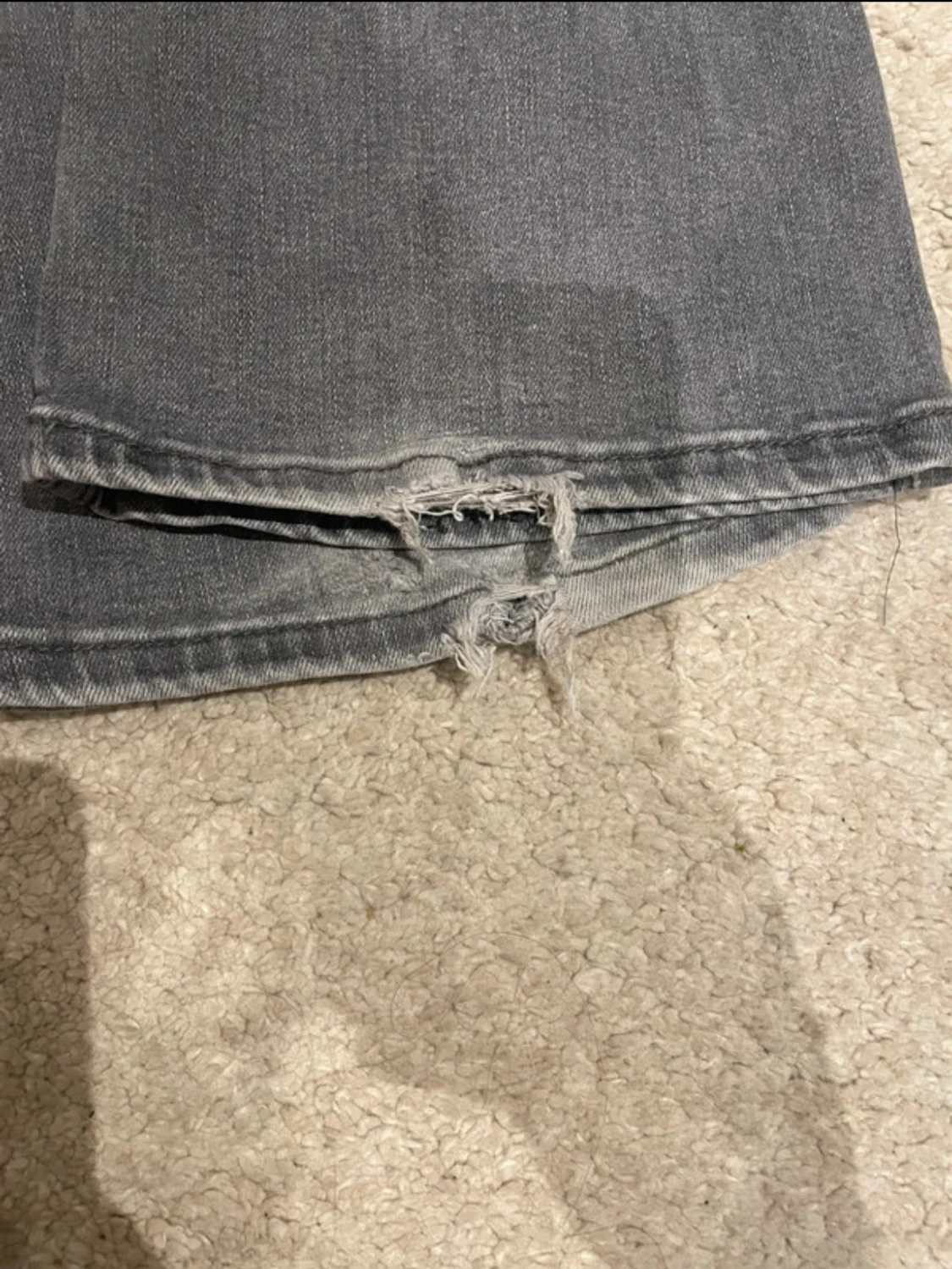 Grå bootcut jeans från ONLY, S/30 - 2