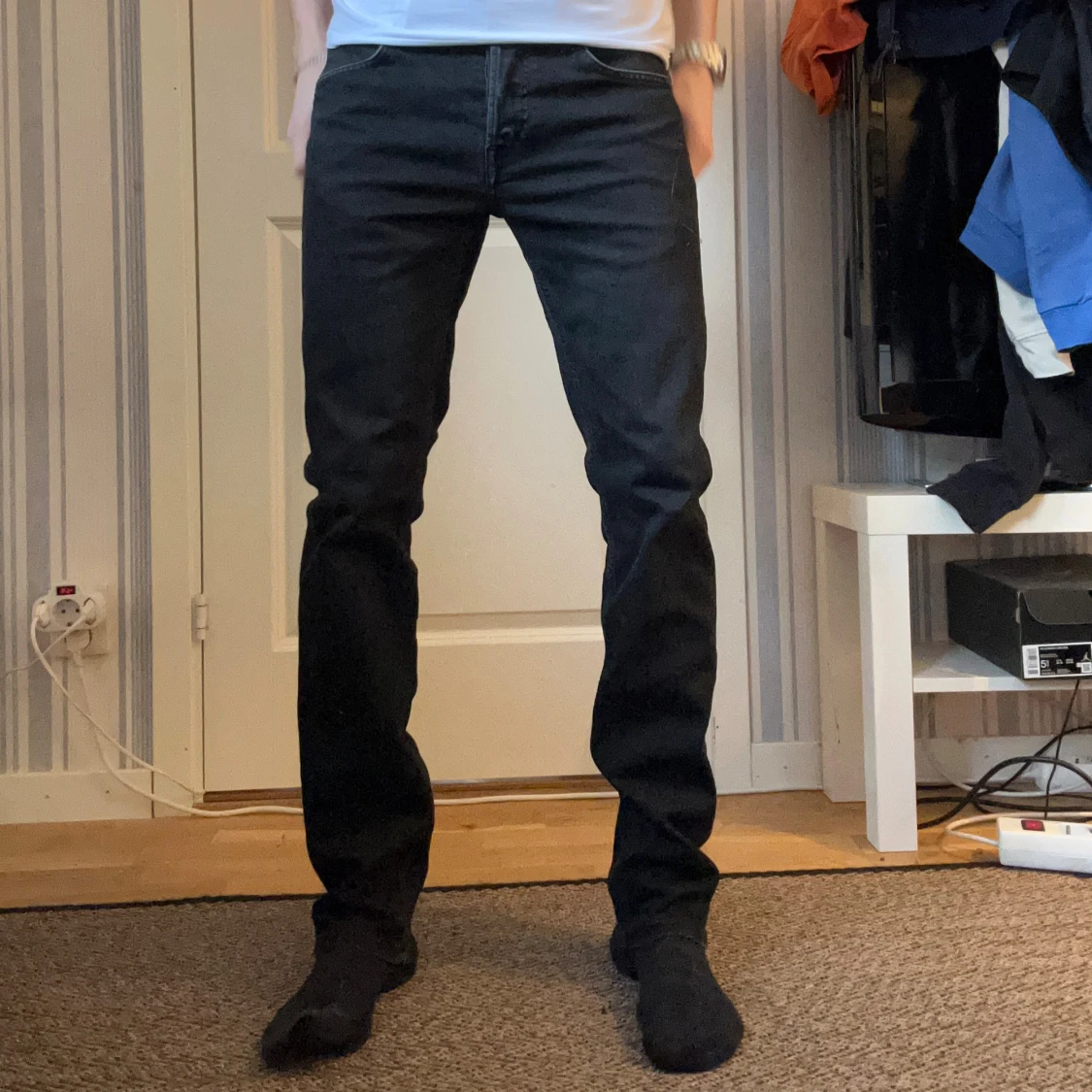 Svarta straight jeans från Lee