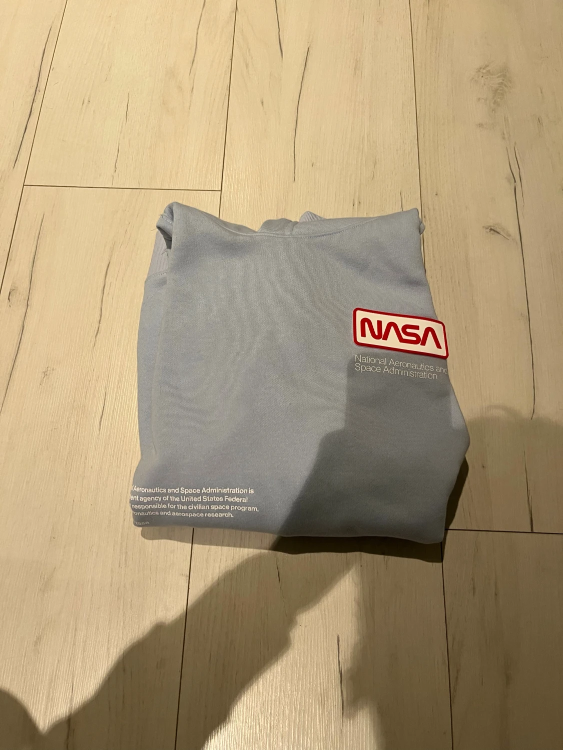 Ljusgrå NASA hoodie med tryck - 2