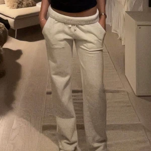 Mjukisbyxor från lager 157 - Mjukisbyxor med fickor