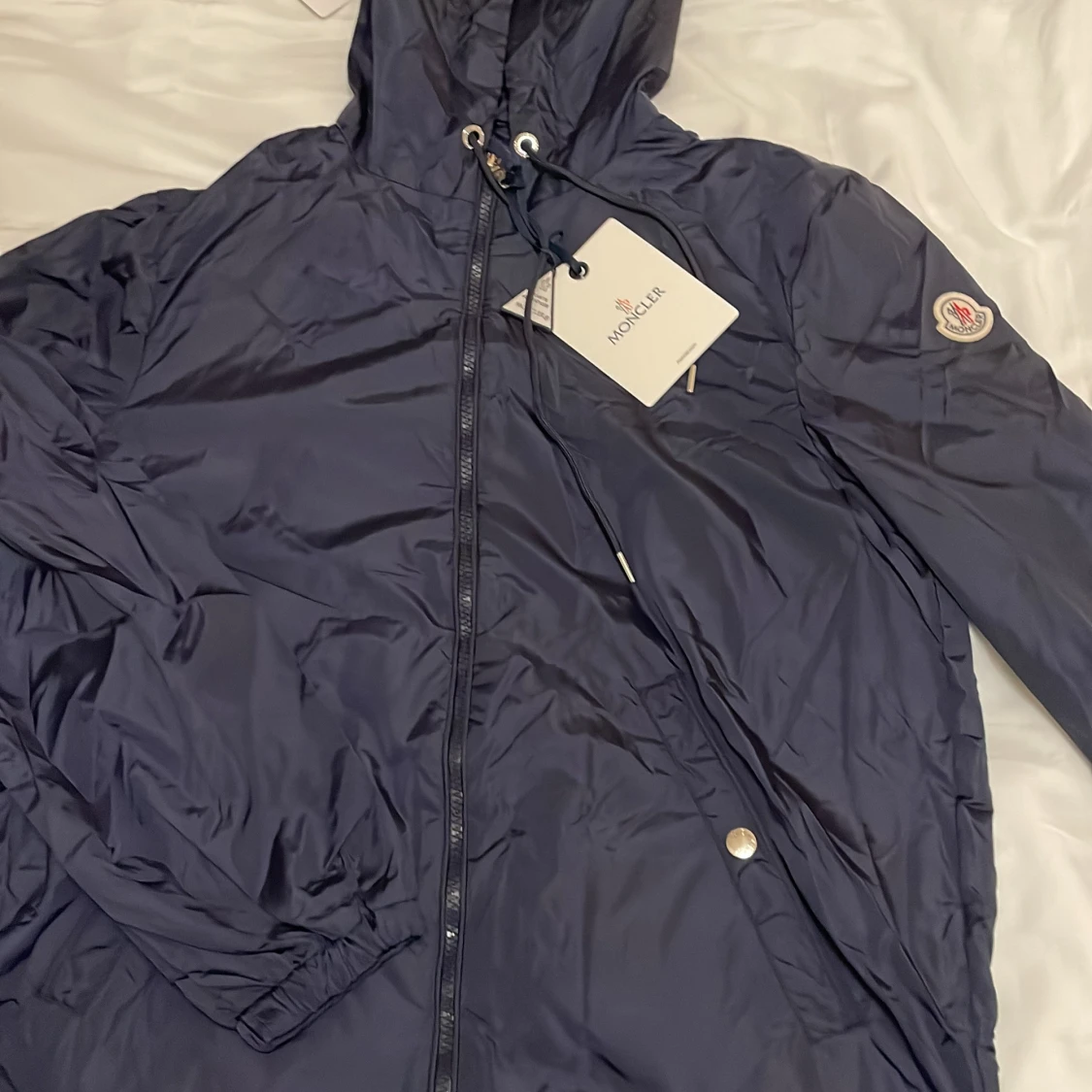 Mörkblå vindjacka från Moncler