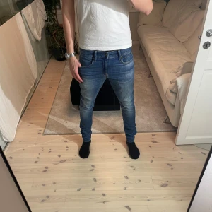G-Star jeans - Riktigt feta G-star jeans | Storlek 31/32 | Mycket bra skick och pris | Nypris ca 1500 | Skriv till mig vid frågor📩‼️📲