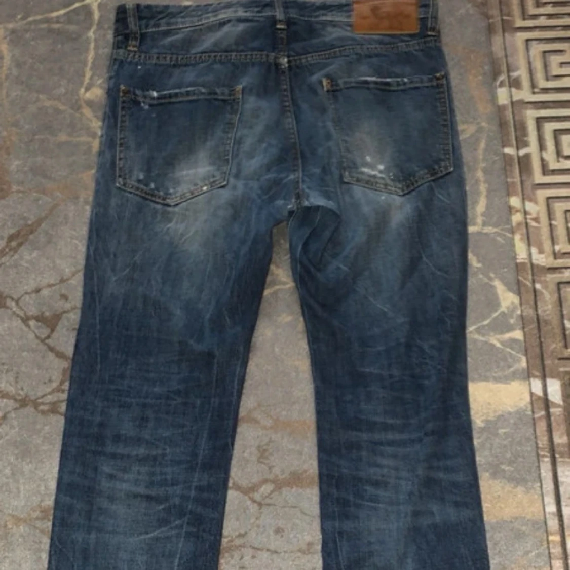 Dsquared2 blå jeans med patchar - 1