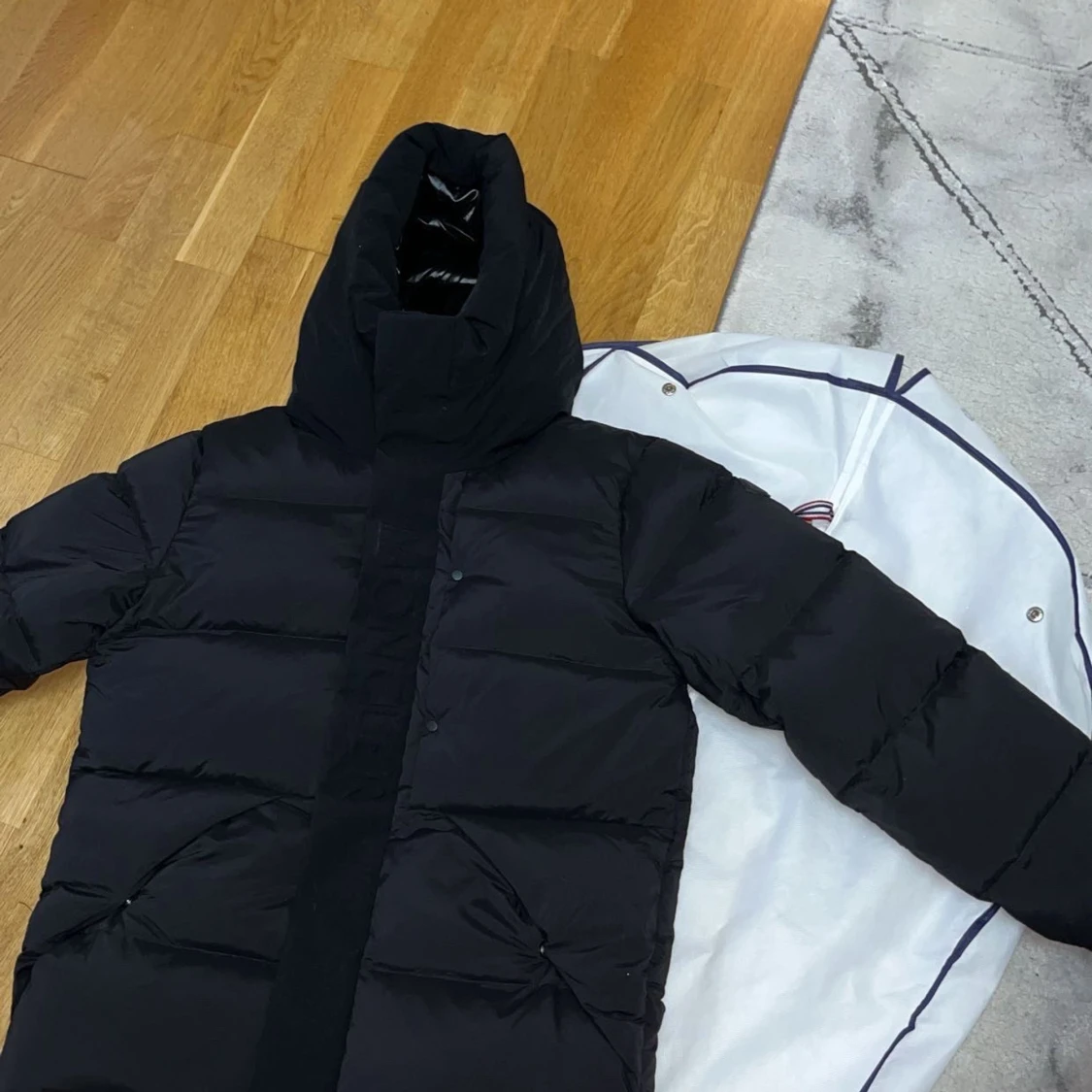 Moncler Maderia