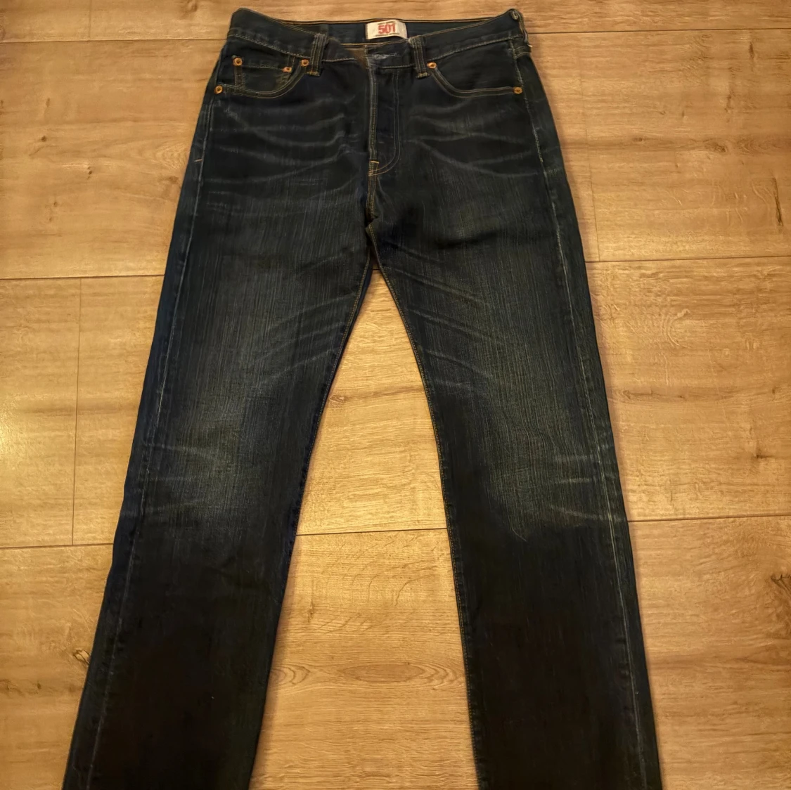 Levi's 501 mörkblå jeans straight fit