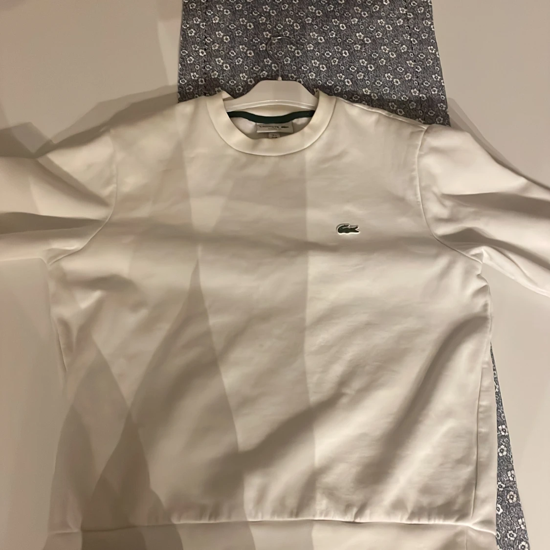 Vit sweatshirt från Lacoste - 2