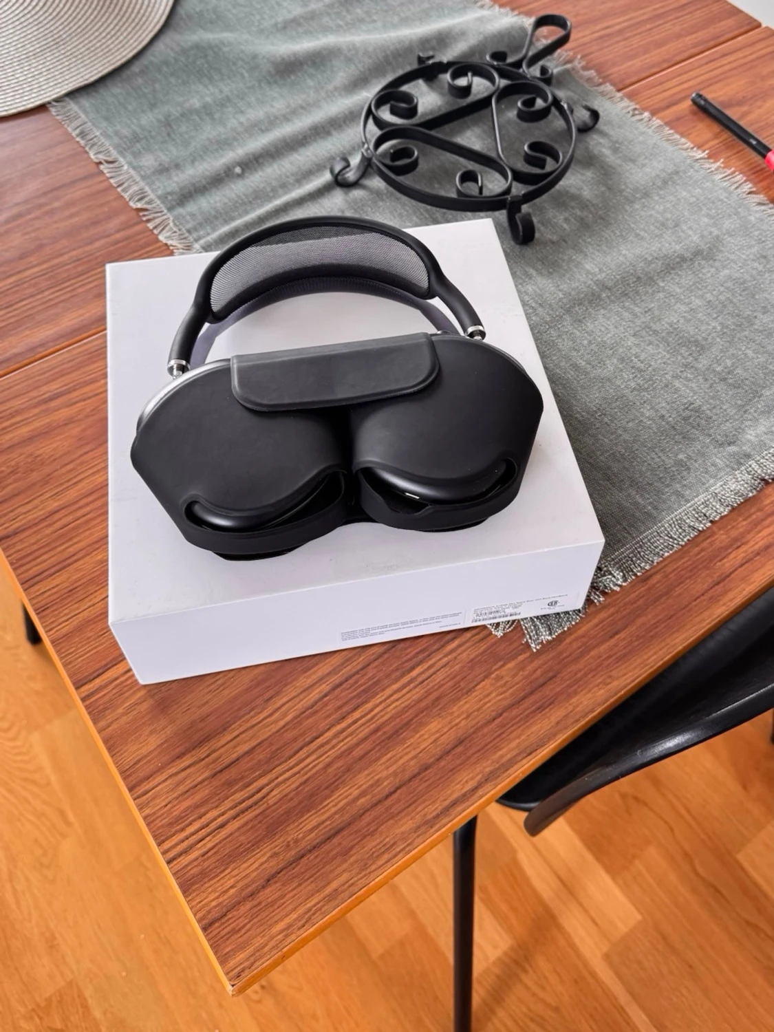 Apple AirPods Max 2024 Midnight - 2