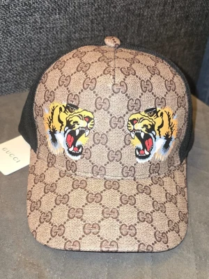 Keps - Helt ny keps med tagg. Sänks inte i pris. Priset är satt. Hör av er vid frågor 