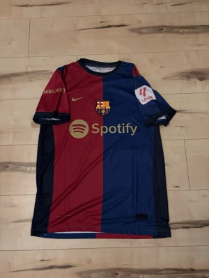 Barça matchtröja Nike L Lamine Yamal - Står Xl men sitter som L