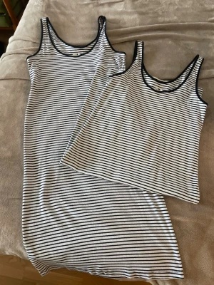 Klänningar XL - Båda i nyskick 