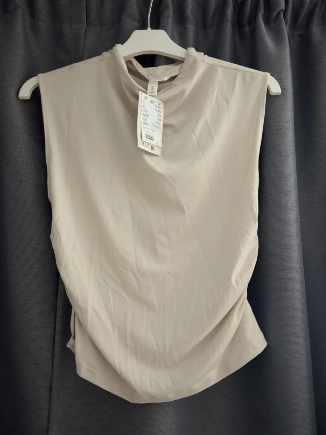 Beige ärmlös topp från H&M