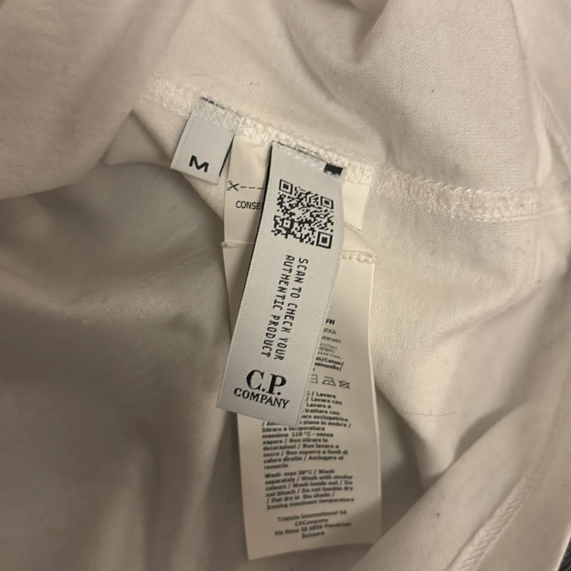 Vit t-shirt från C.P. Company med tryck - 3