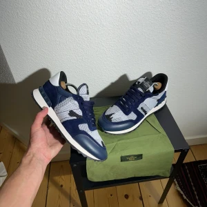 Rockrunners - Säljer nu dessa eftertraktade och sällsynta Valentino Rockrunners | skick 9/10 utan defekter | dustbag ingår vid köp