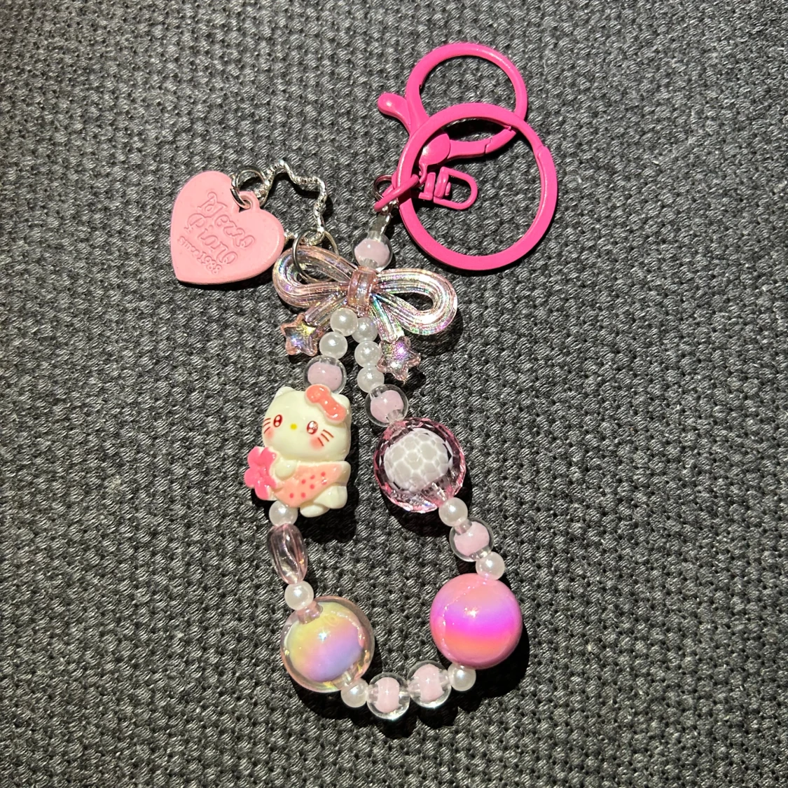 Hello Kitty Sanrio Nyckelring - 1