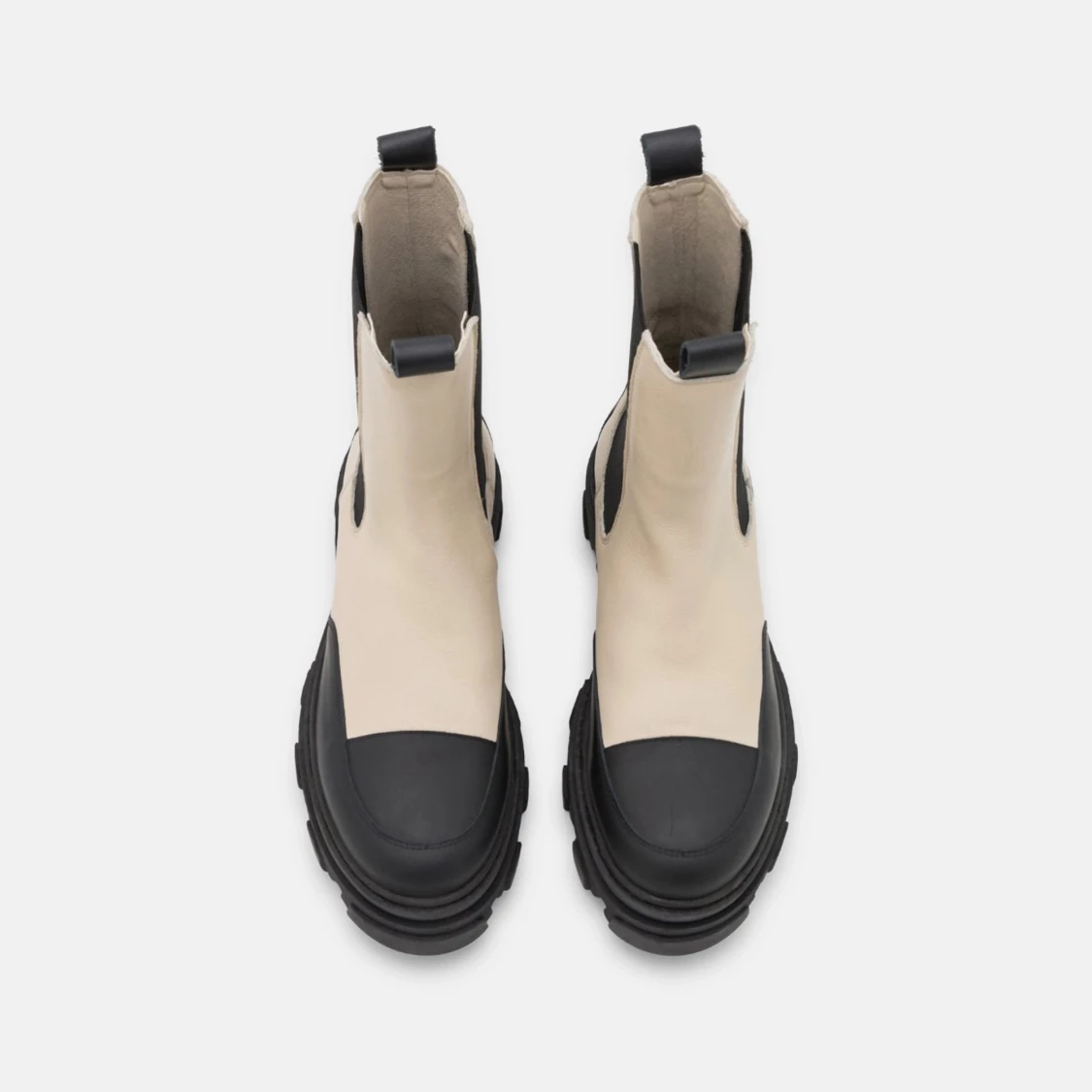 Chunky chelsea boots från Bianco - 1