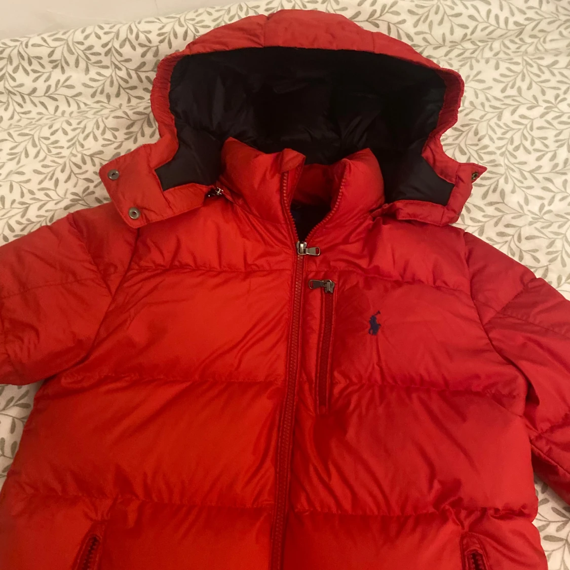 Röd dunjacka från Polo Ralph Lauren - 1