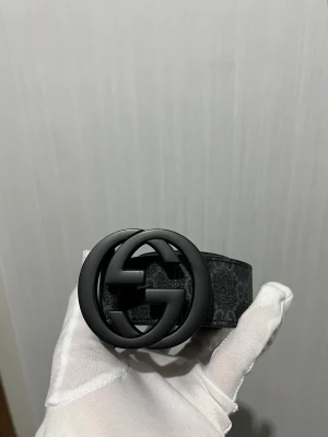 Bälte - Går inte att prata om priset